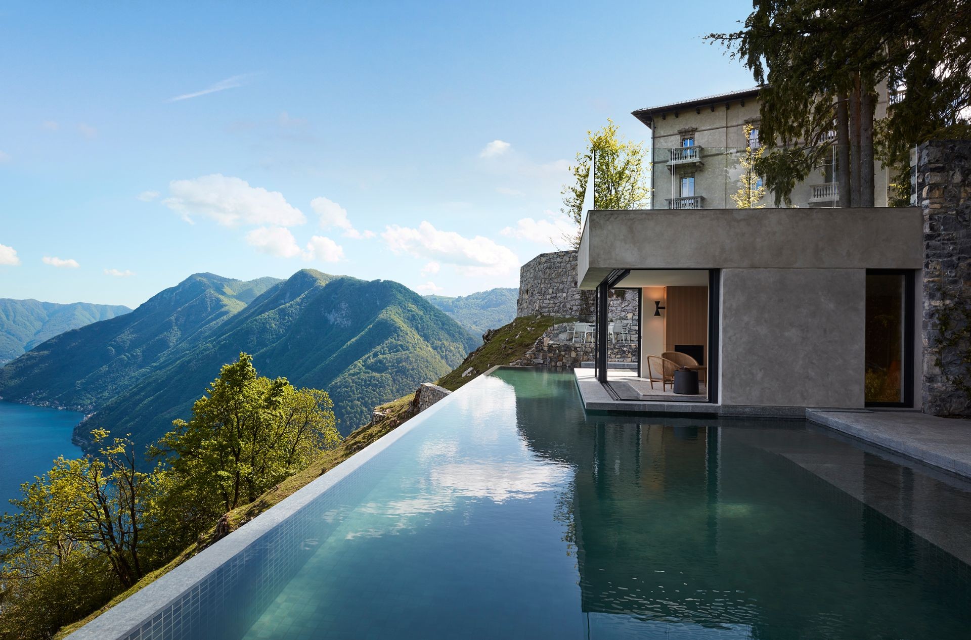 Italy-Lake-Como-luxury-rent-Villa-Pigra-25-7df913